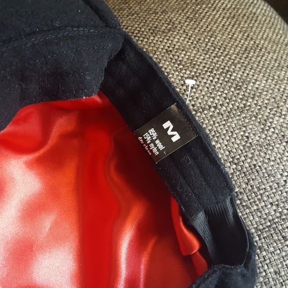 Wool hat - Picture 4 of 4